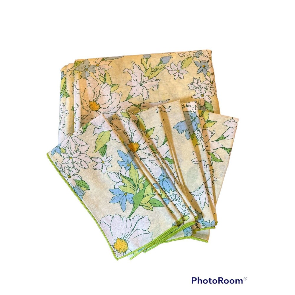 VINTAGE Kitchen Retro Tablecloth Yellow Green Cloth And 6 Napkins Floral 83x72